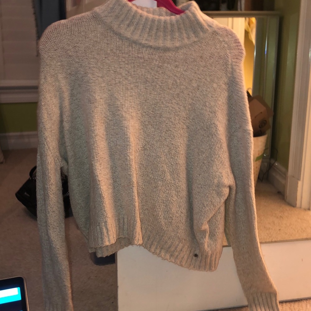 •American Eagle Sweater•